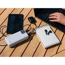 Tracer Blaze 30 000 mAh PD 65W Quick Charge 3.0 fehér hordozható power bank