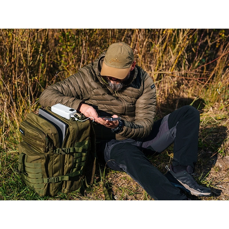 Tracer Blaze 30 000 mAh PD 65W Quick Charge 3.0 fehér hordozható power bank