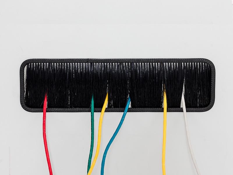 Triton 19" 27U 800x600 mm Biztonsági üvegajtóval, teherbírás 800kg, szürke álló rack szekrény