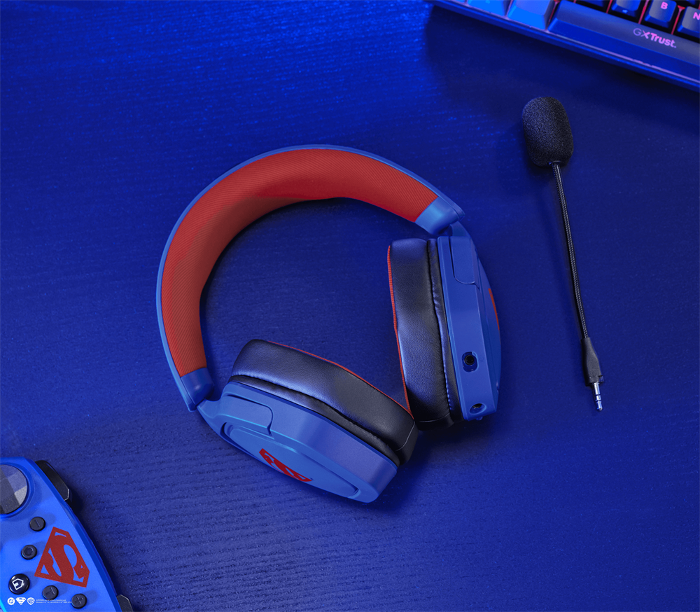 Trust 25739 GXT492SM Carus Superman multiplatform vezetékes gamer headset