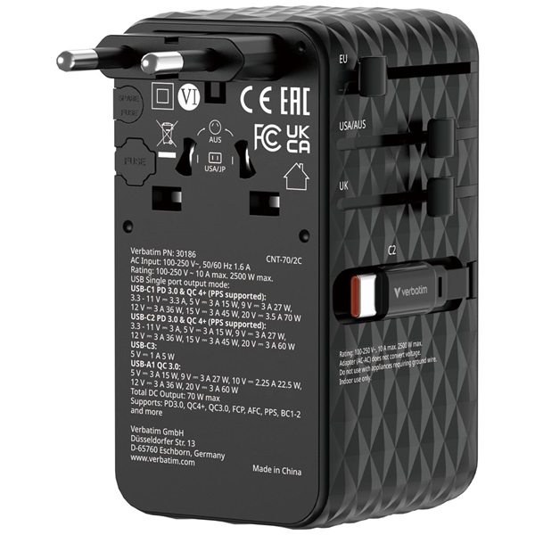 Verbatim 30186 Charge n Travel 70W fekete univerzális utazó adapter 2xUSB-C kábellel