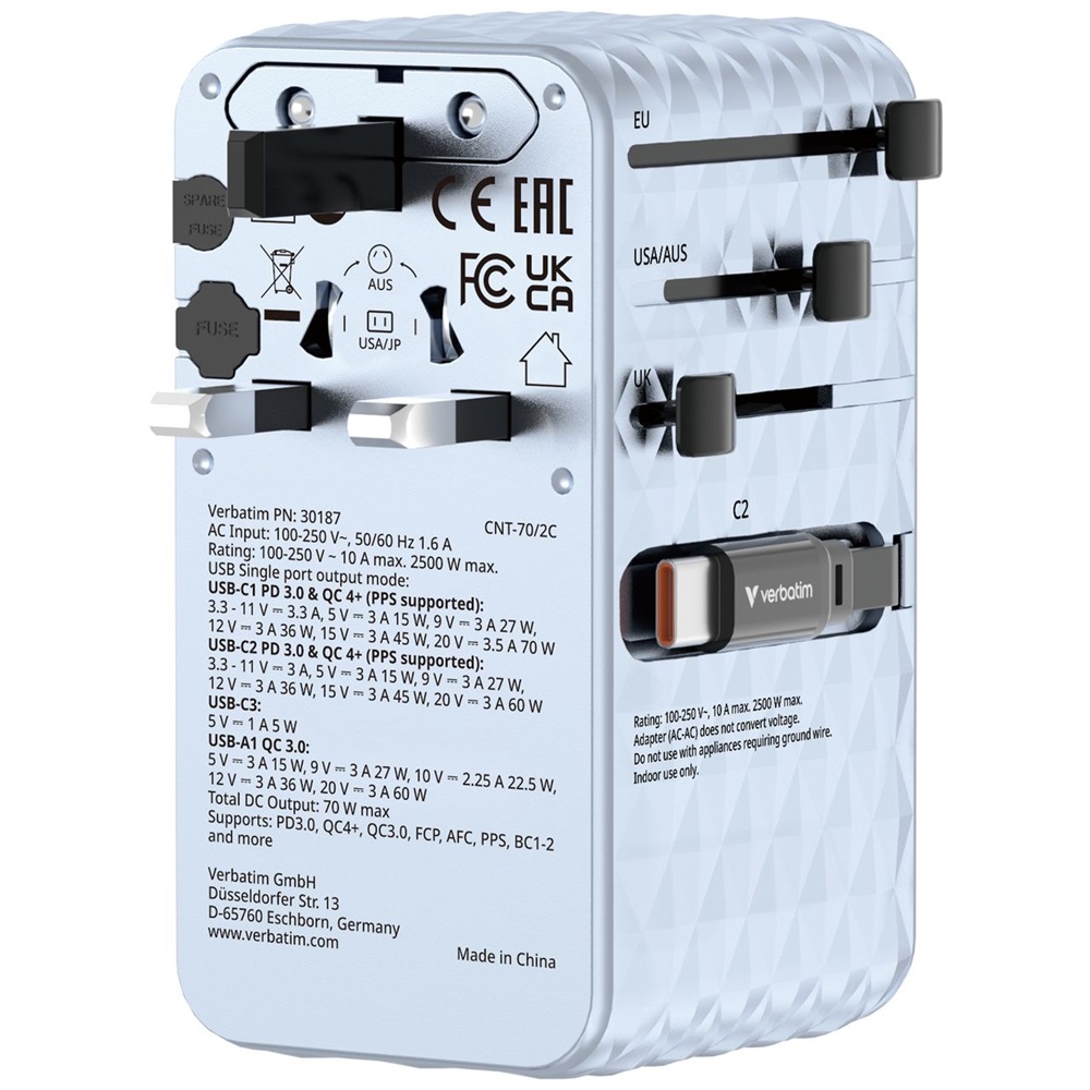 Verbatim 30187 Charge n Travel 70W kék univerzális utazó adapter 2xUSB-C kábellel
