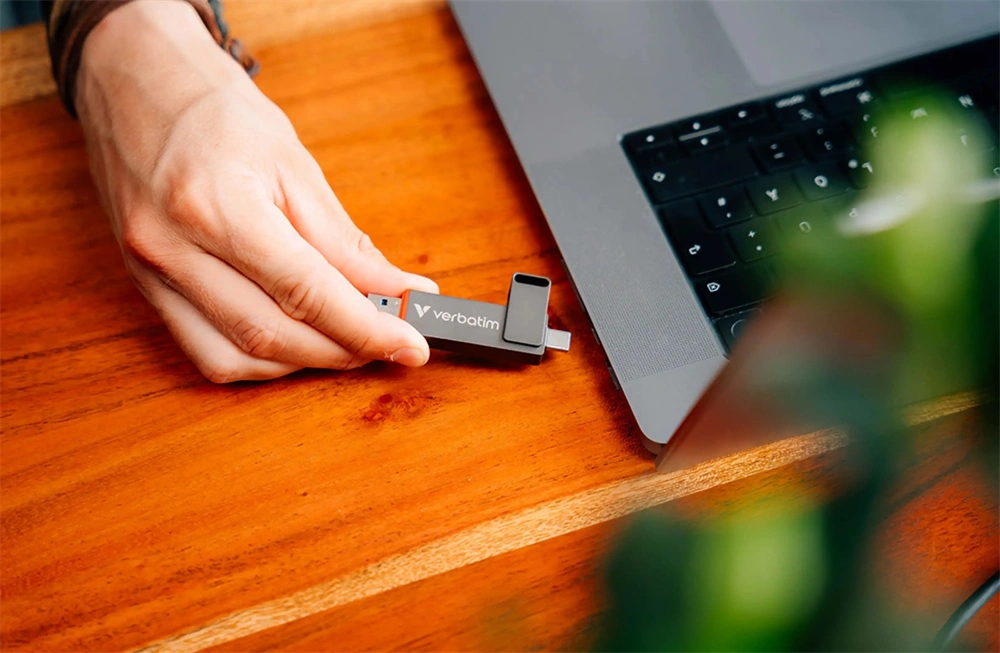 Verbatim 32041 256GB USB 3.2 Gen 1 A/USB-C Dual QuickStick Flash Drive