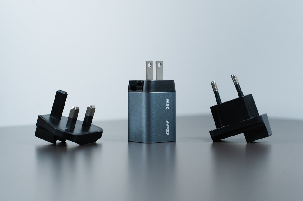 Verbatim 32200 GNC-35 GaN Charger 35W USB Type-A + Type-C hálózati töltő adapter