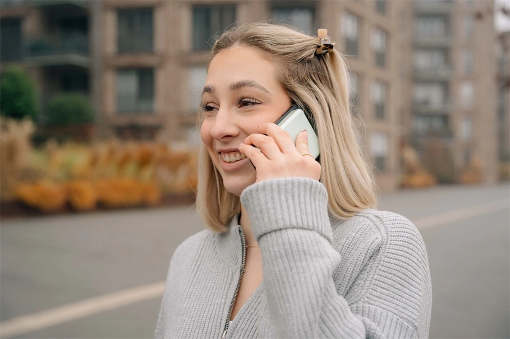 Verbatim 32226 Charge n Go Essentials 5000mAh zöld vezeték nélküli mágneses powerbank