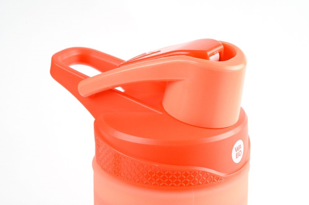 Wabo 450ml korall üveg csatos kulacs
