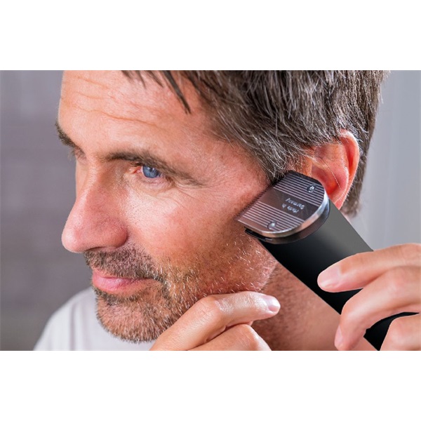 Wahl Color Lithium Pro LCD vezeték nélküli hajvágó