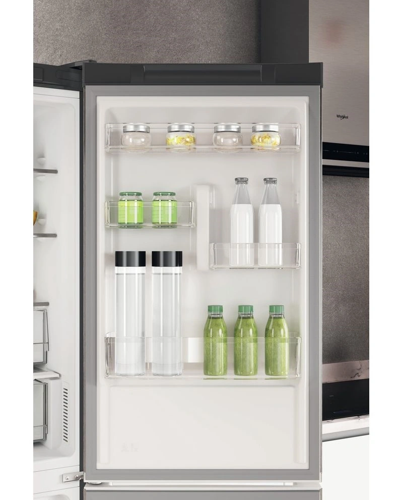 Whirlpool W7X 82I OX inox, alulfagyasztós, Hűtő:231L, Fagyasztó:104L, No frost hűtőszekrény (Használt - A)