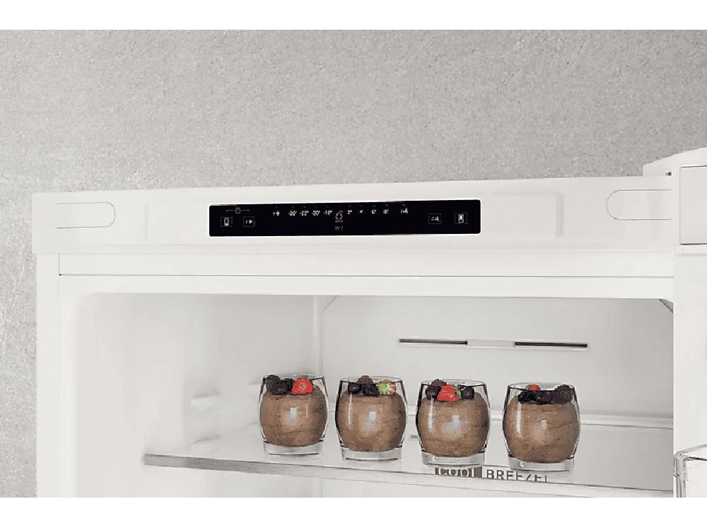 Whirlpool W7X 83A W fehér, alulfagyasztós, Hűtő:231L, Fagyasztó:104L, No frost hűtőszekrény