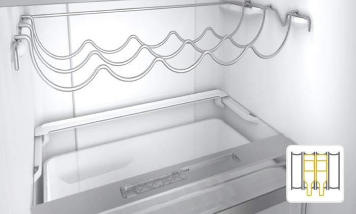 Whirlpool W7 831T OX H inox, alulfagyasztós, Hűtő:239L, Fagyasztó:104L, Total No frost hűtőszekrény