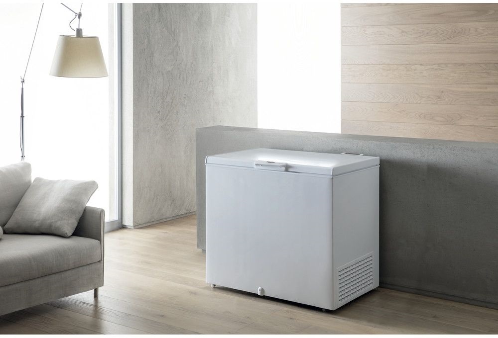 Whirlpool WHS2121 fehér, Fagyasztó:204L, FastFreeze fagyasztóláda