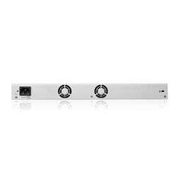 ZyXEL USGFLEX700H 2x2.5GbE Multi-Gig 2x10GbE PoE+ 8xGbE LAN/DMZ 2xSFP+ 1xUSB port Tűzfal + 1 év Entry Defense Pack