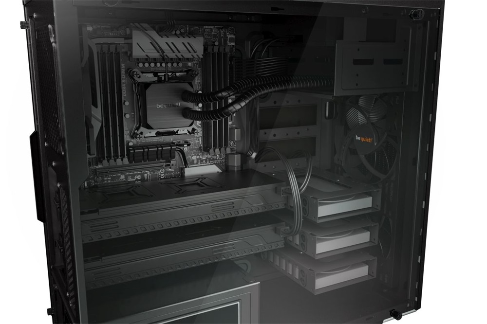 Be Quiet! Pure Base 600 fekete (táp nélküli) ablakos ATX ház