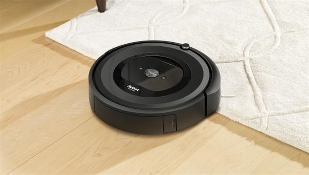 iRobot Roomba e5158 Wifi-s fekete robotporszívó